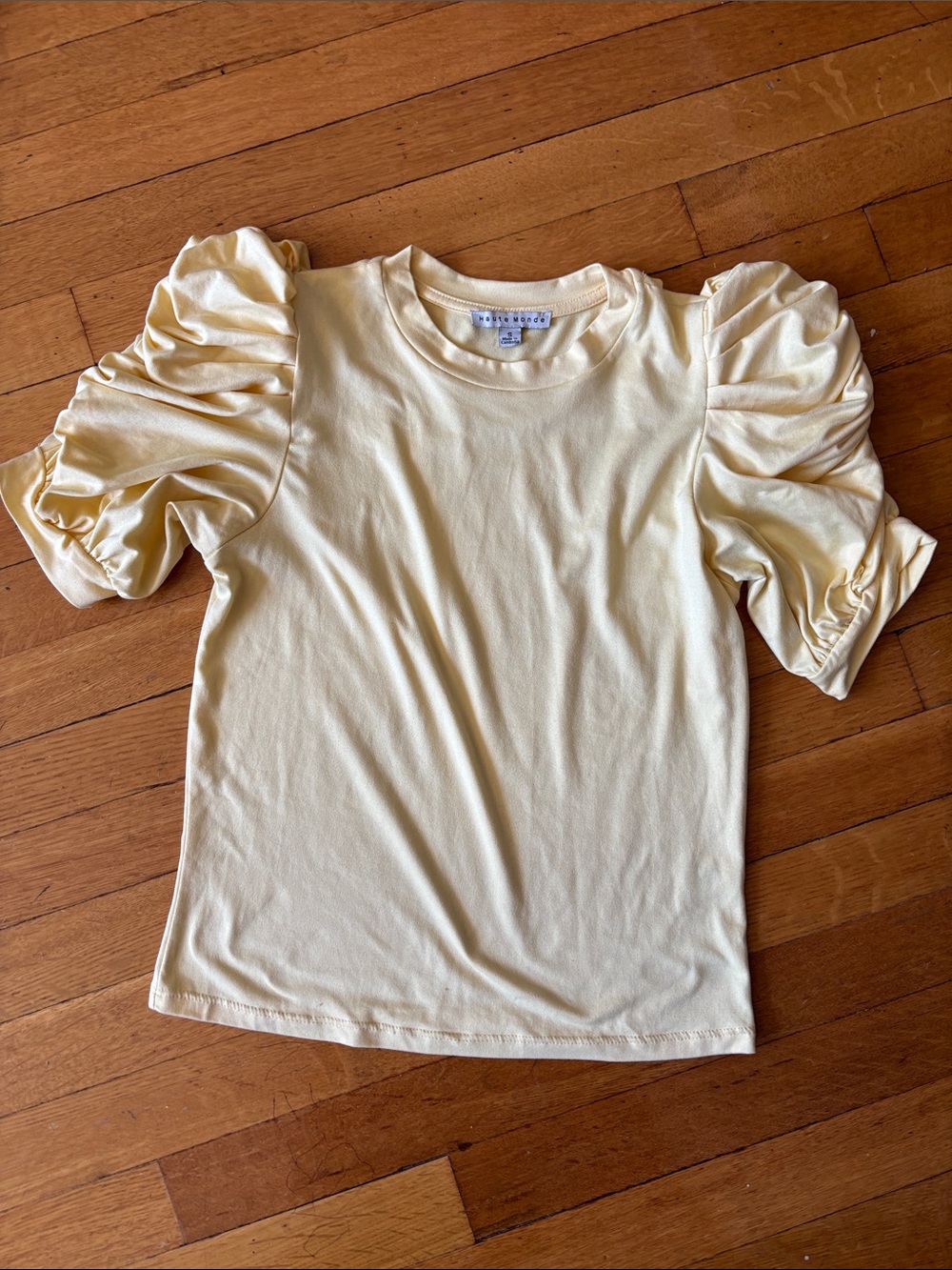 Haute Monde butter Yellow Puff-Sleeve Tee